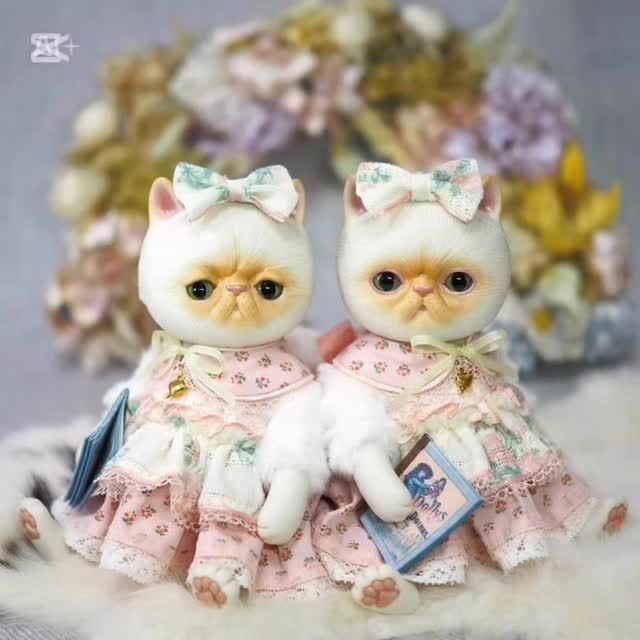 🎄もうすぐクリスマス😊ネコちゃんたちも嬉しそう🎁✨

#uncreerアンクレール #ネコちゃんドール #創作人形 #catdoll #ビスクドール